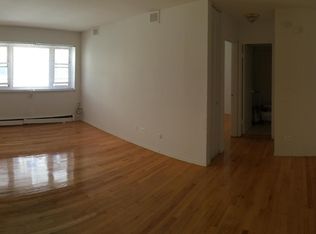 6832 N Sheridan Rd #557, Chicago, IL 60626