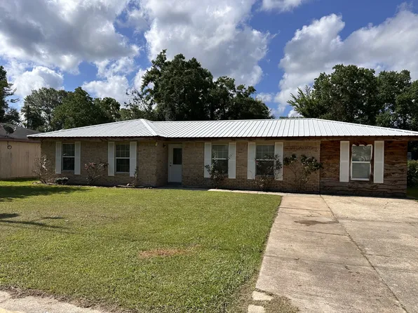 1622 Espoir Dr, Leesville, LA 71446