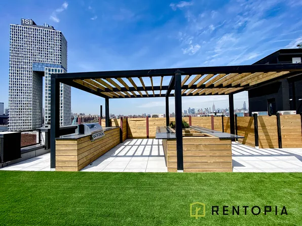 74 North First Street image 8 of 12