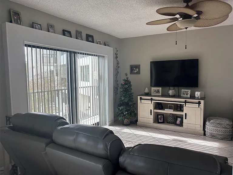 900 River Reach Dr #216 — Photo 12
