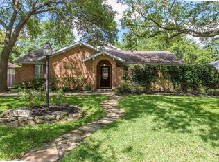 18315 Carriage Ln, Houston, TX 77058