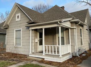 510 N Race St, Urbana, IL 61801