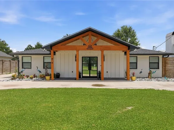 270 S 6th St, Ponchatoula, LA 70454
