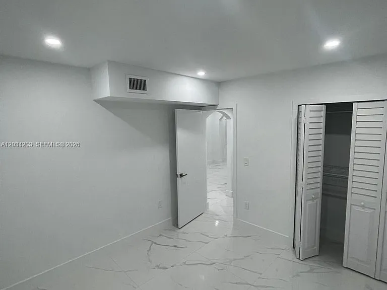 2103 SW 60th Ave #2 — Photo 14