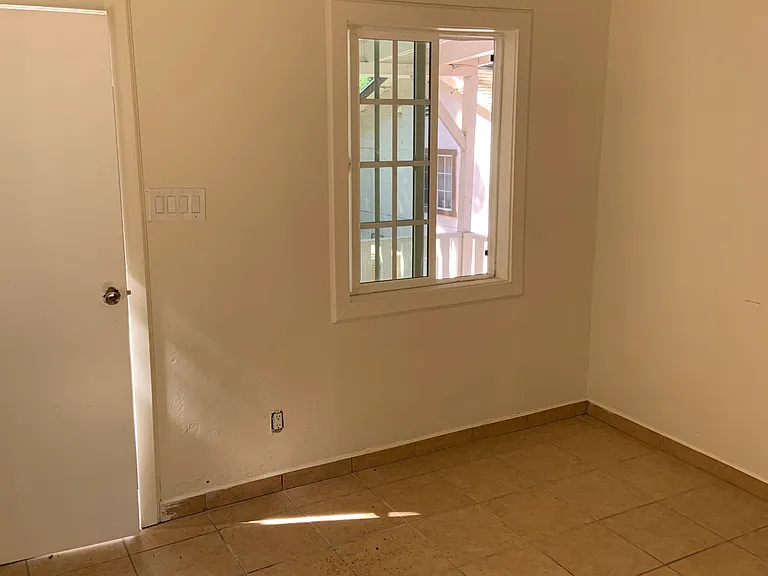 23144 Balsam Ln #4 — Photo 6