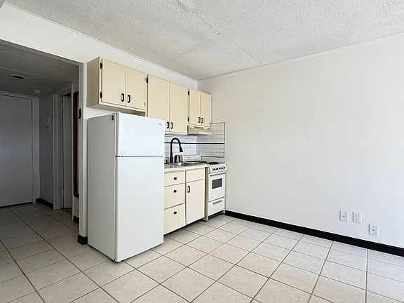 2nd image of 1700 Clinch Ave APT 407