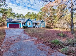 225 Pineridge Dr, Cameron, NC 28326