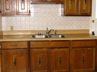 3493 Bosworth Rd, Cleveland, OH 44111