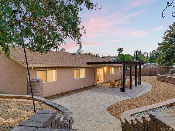 2nd image of 9744 Sierra Madre Rd