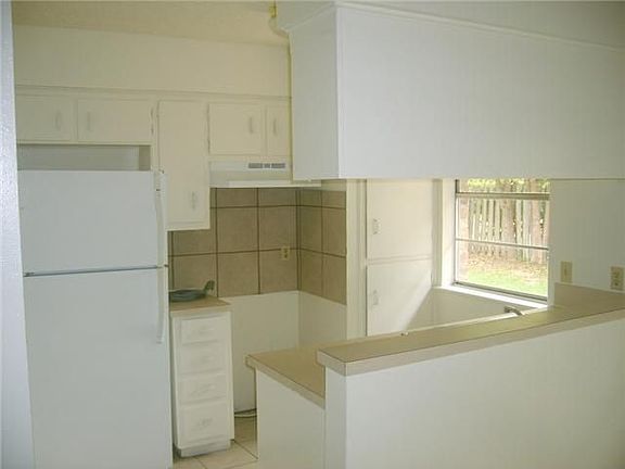 5th image of 1207 Glenda Dr #A/b