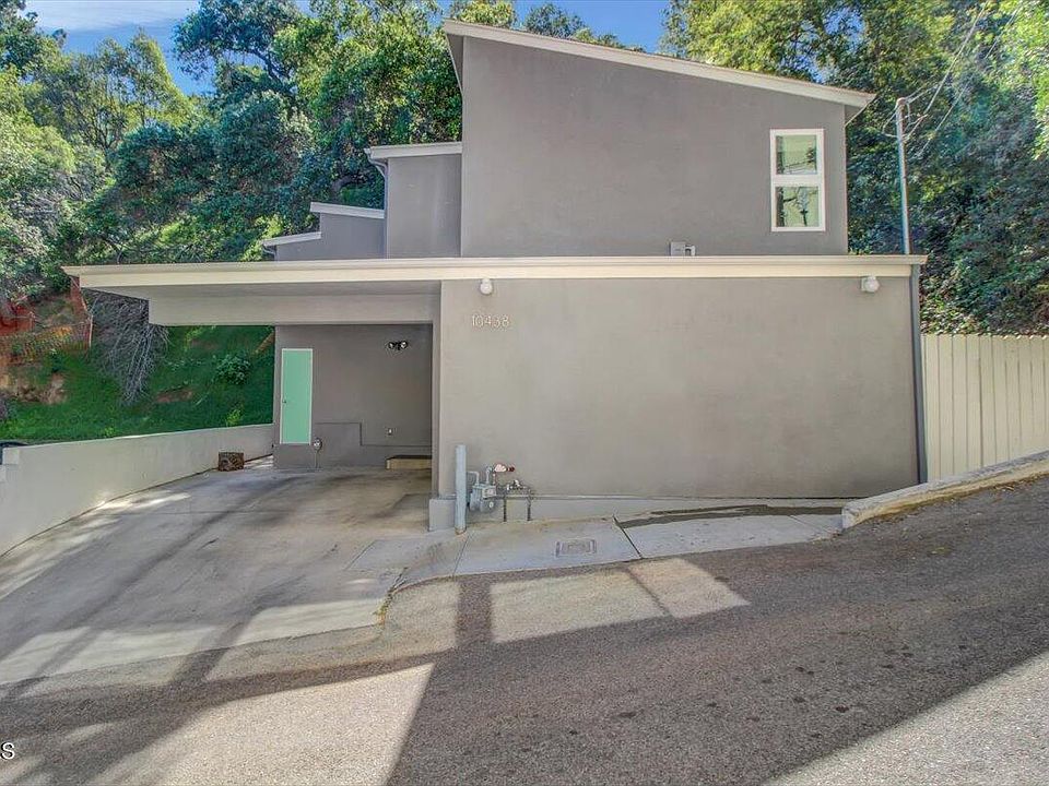1st image of 10438 Oletha Ln