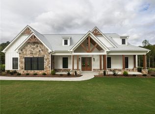 240 W Old Pendleton Rd, Central, SC 29630