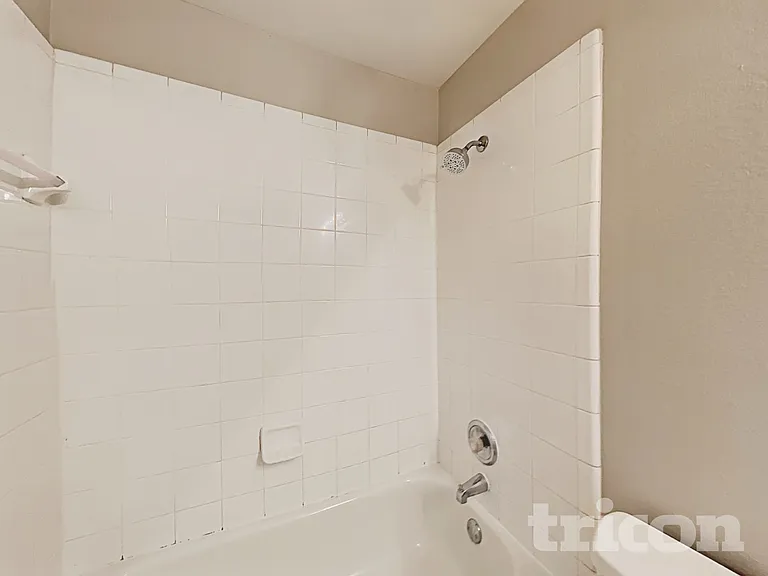 1576 Palmstone Dr — Photo 10