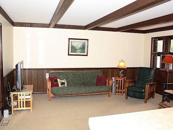 Cozy, handy family room