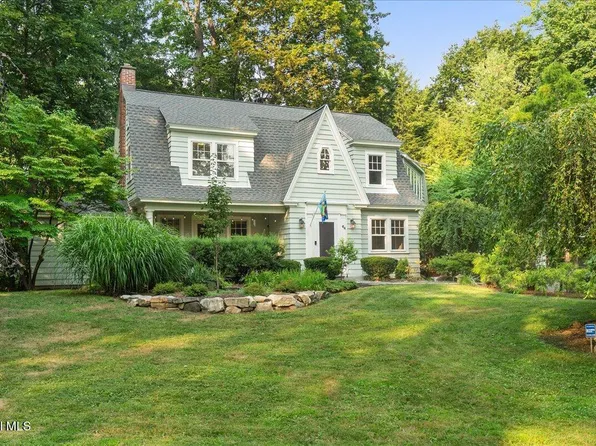 64 Winne Road, Delmar, NY 12054