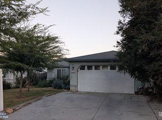 583 Taylor Ave, Mc Farland, CA 93250