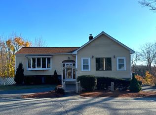 11 Crest Ave, Wilmington, MA 01887