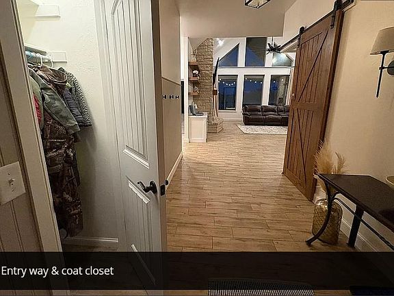 5th image of 2045 E Rock Creek Rd