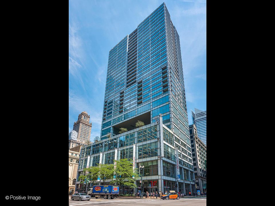1st image of 8 E Randolph St Unit 1208