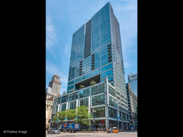 8 E Randolph St Unit 1208, Chicago, IL 60601