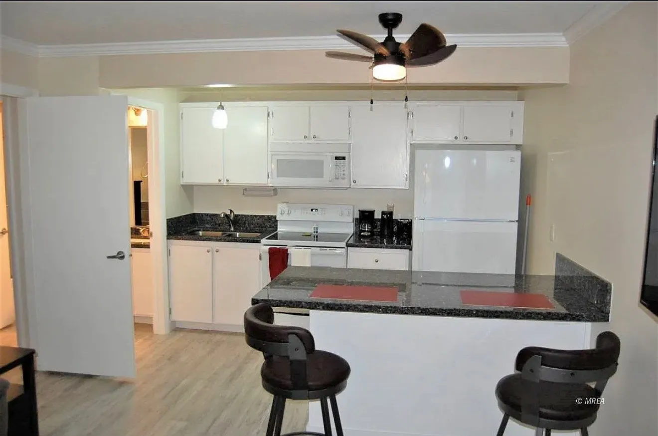 1 bed, 445 sqft, $1,025 — Photo 4