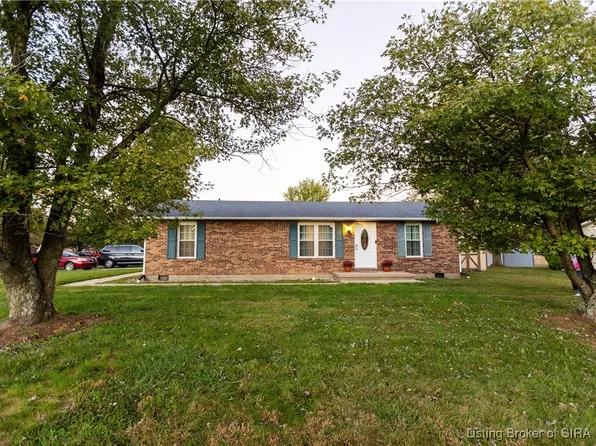 113 West Drive, Charlestown, IN 47111