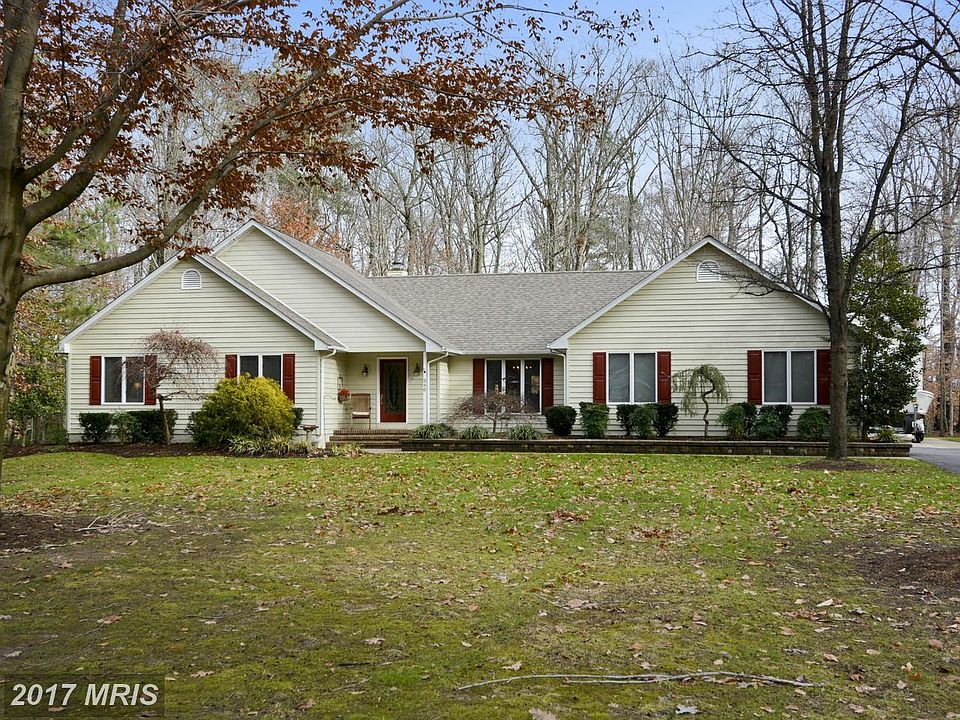 1st image of 340 Prospect Bay Dr W