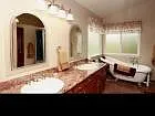 granite counters in master en-suite