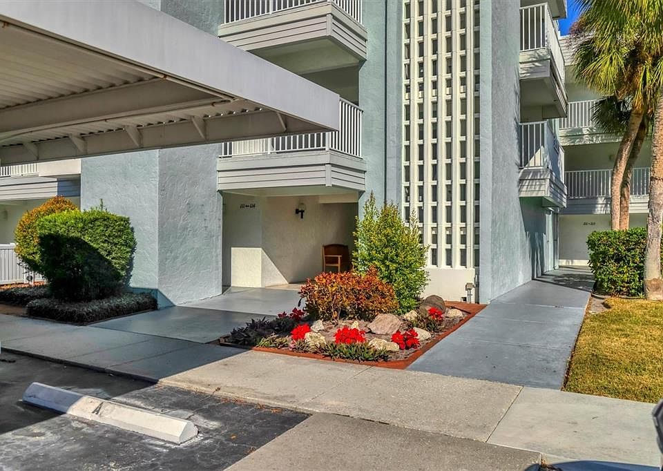 1st image of 3300 Beneva Rd S #224