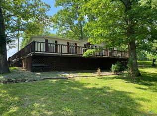 29695 Scenic Dr, Edwards, MO 65326