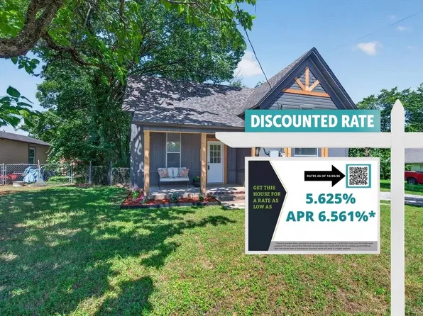 202 S Main St, Joshua, TX 76058