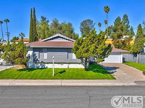3rd image of 6206 Primrose Dr