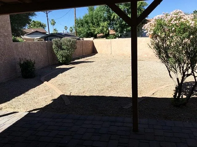 8460 E Malcomb Dr — Photo 16
