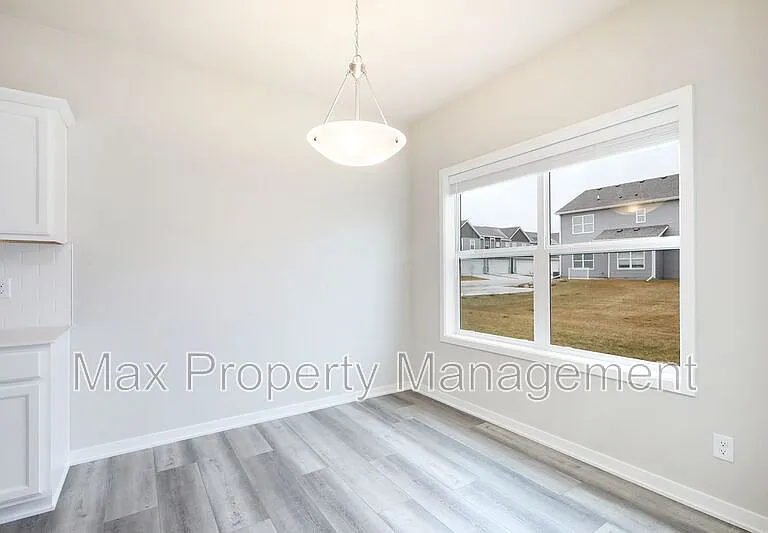 211 NE Whitetail Ln — Photo 19