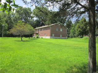 3063 New Prospect Rd, Shawangunk, NY 12566