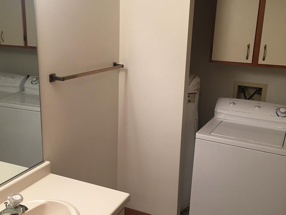 2nd image of 303 Micheels Ln