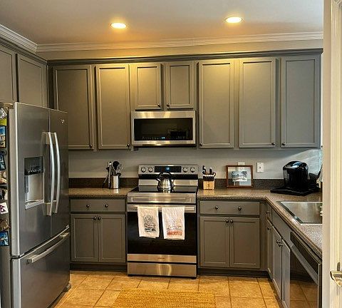 Kitchen - appliances were replaced last year.