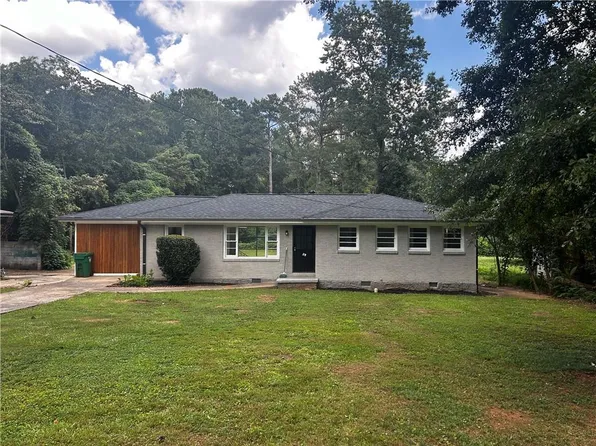 3498 Misty Valley Rd, Decatur, GA 30032