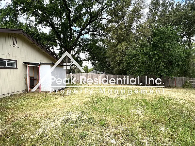 7927 Parmis Ct — Photo 27