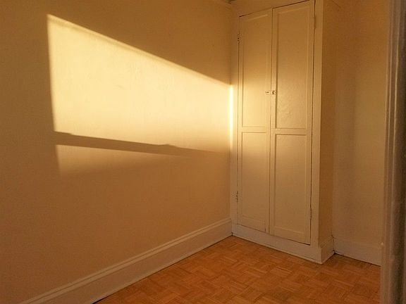 5th image of 911 Bedford Ave APT 4