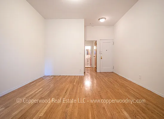 Rented by Copperwood Real Estate | media 17