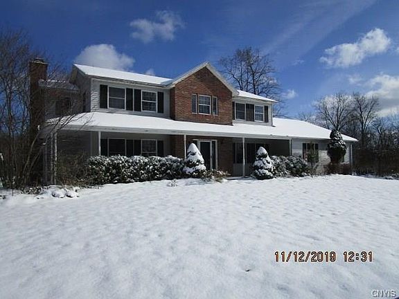 2nd image of 207 Satinwood Dr