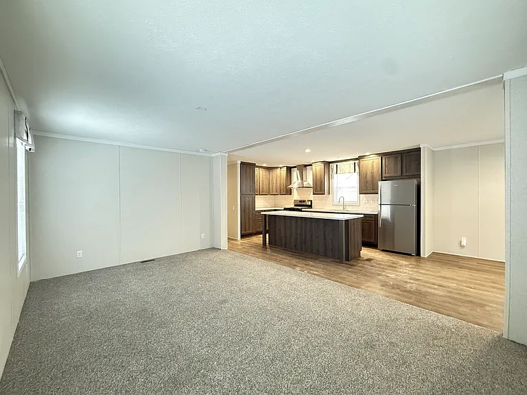 29800 Guilford Cir #71 — Photo 3