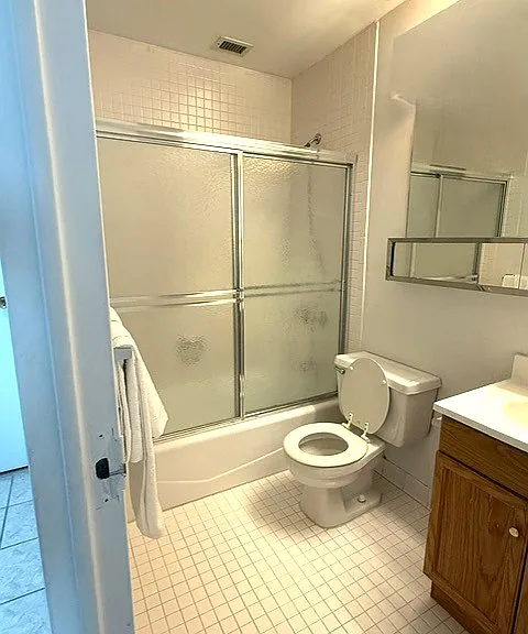 1011 Arlington Blvd #127 — Photo 9