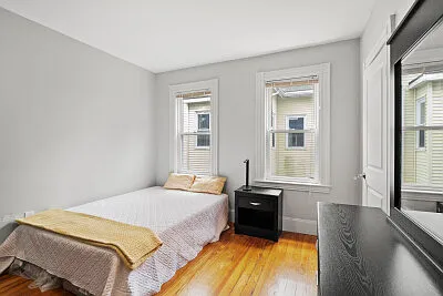 139 Adams St #3 — Photo 12