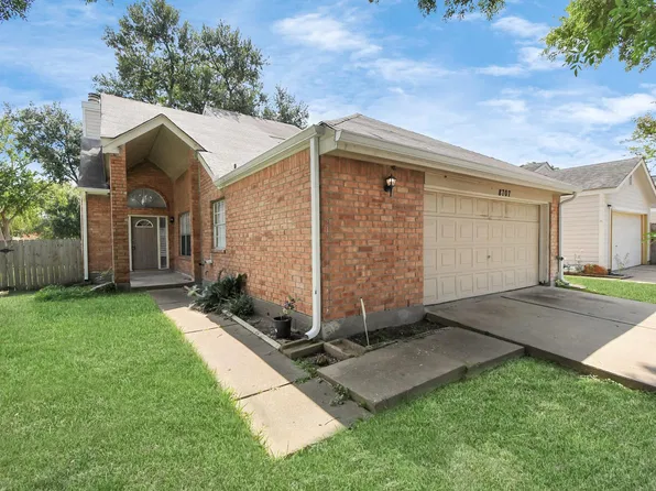 8707 Kalewood Dr, Houston, TX 77099