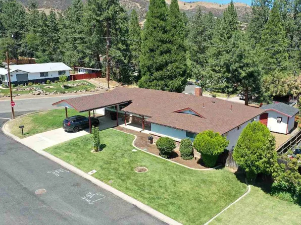 818 Cedar St, Yreka, CA 96097