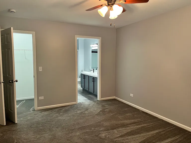 1244 N Red Oak Cir #3 — Photo 8
