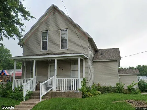 502 E Madison St, Mackinaw, IL 61755