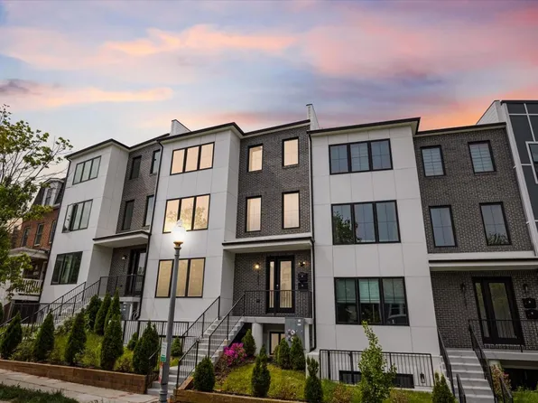 1253 Holbrook Ter NE #2, Washington, DC 20002
